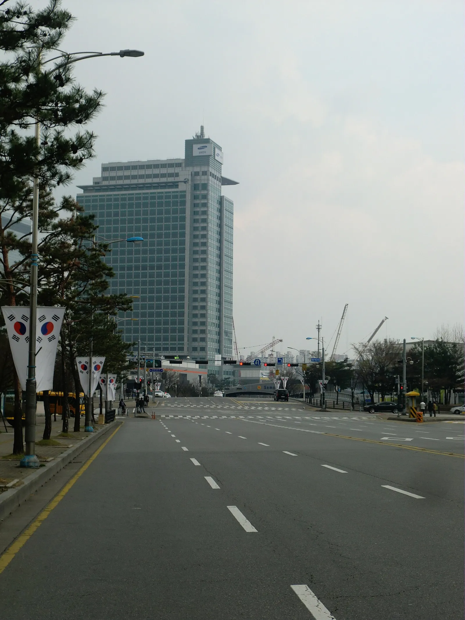 Samsung Electronics' campus in Suwon, South Korea (file image)