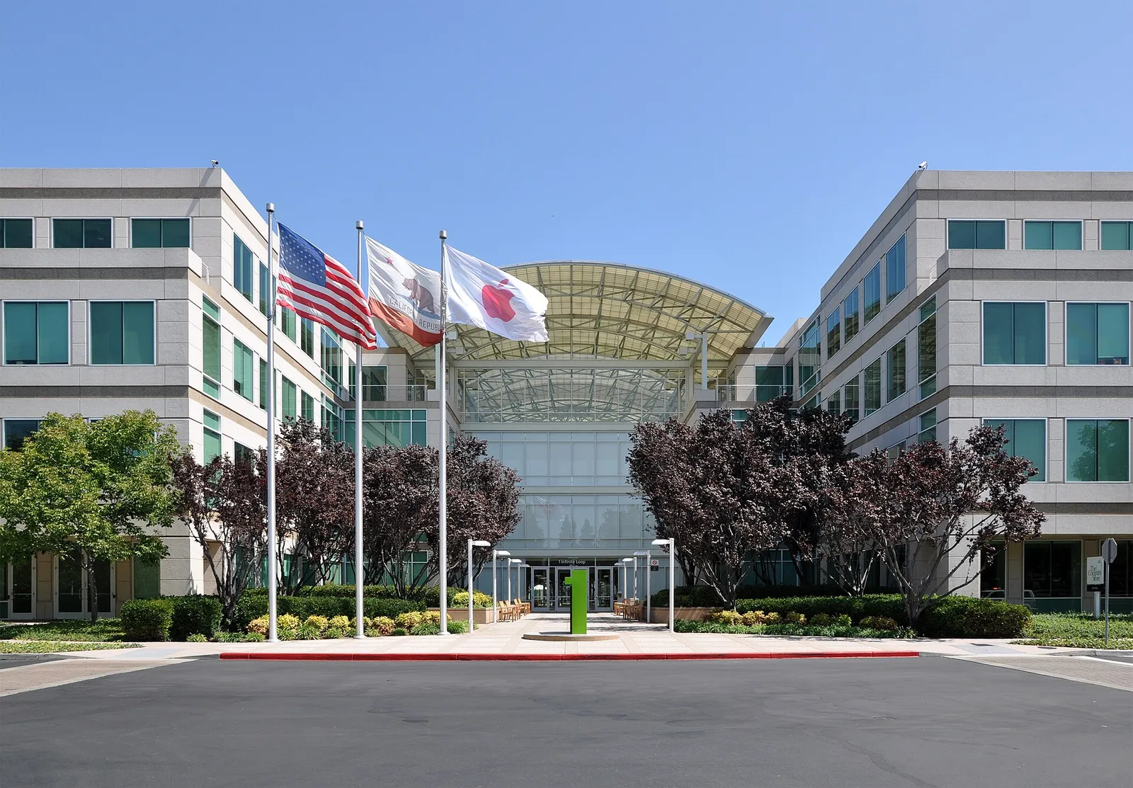 Apple's Infinite Loop campus in Cupertino, California