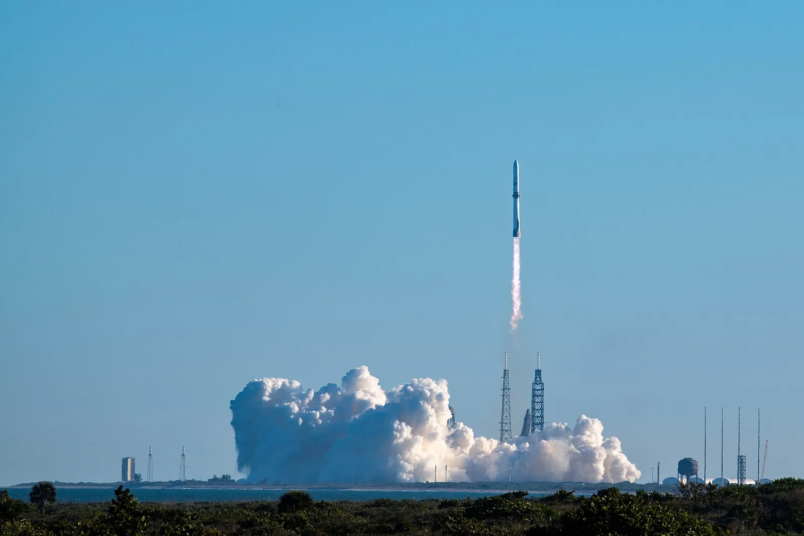 A Blue Origin New Glenn rocket (file photo)