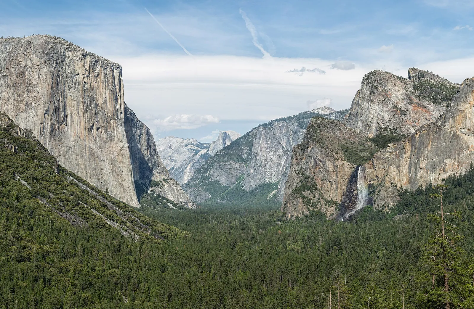 Tunnel View of Yosemite Valley, California