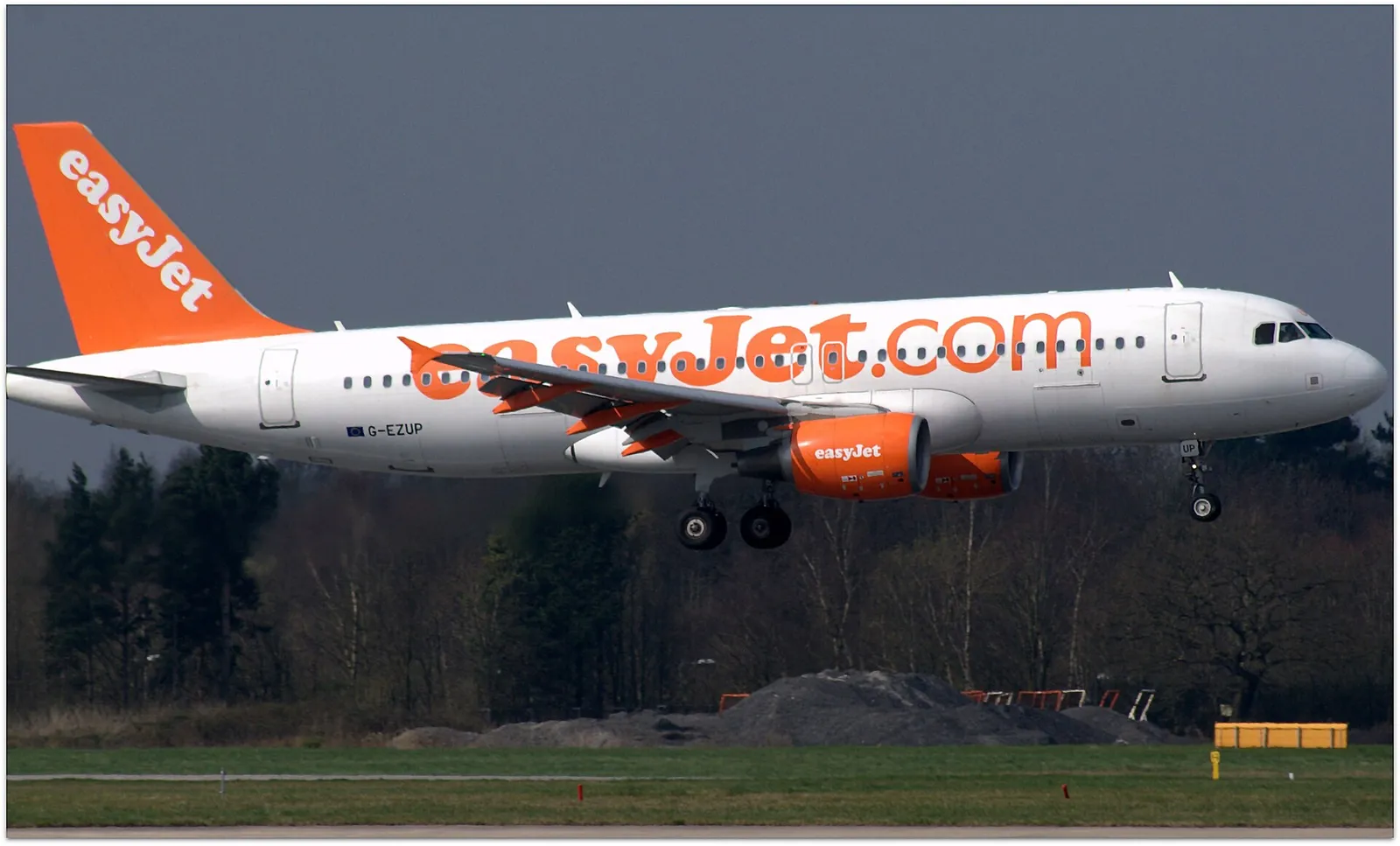 An easyJet Airbus A320 aircraft at Manchester Airport (file image)