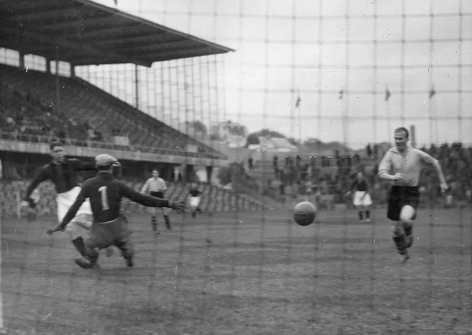 Footballers in a vintage match