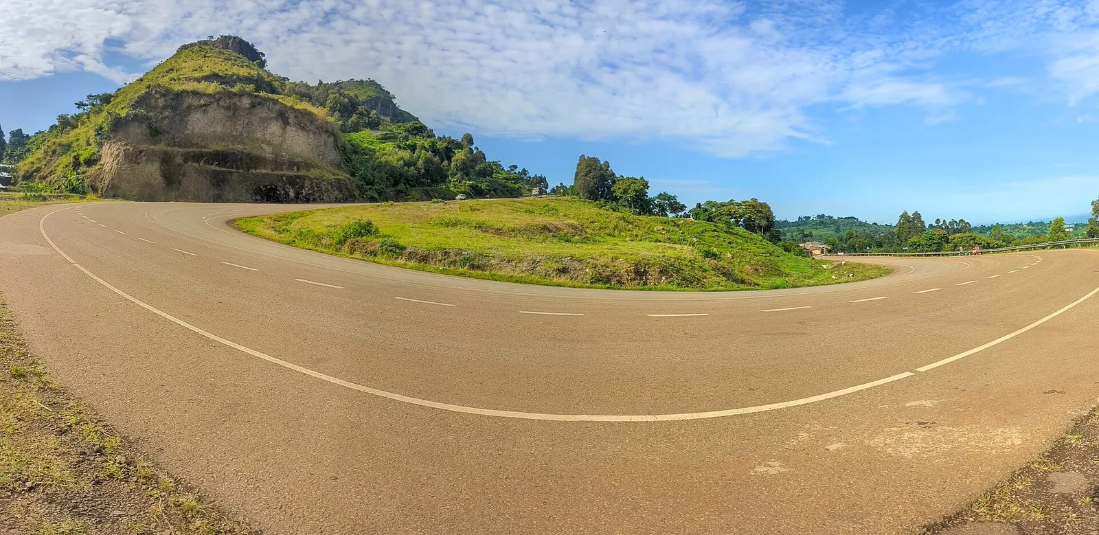 A winding hill road near Kapchorwa in eastern Uganda